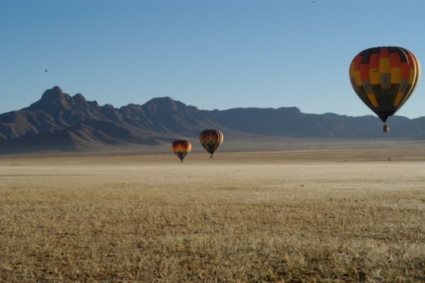 Sossusvlei: Hot Air Balloon